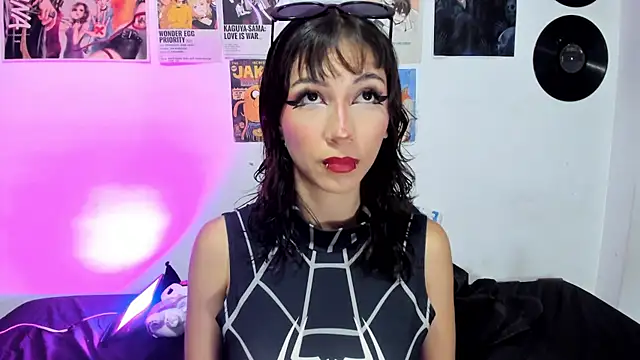 Naomi-Haruno online show from October 8, 9:45 pm
