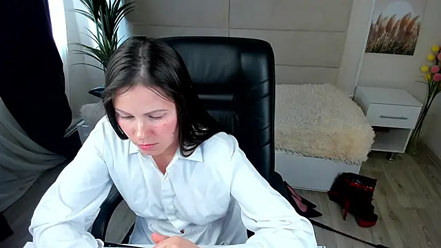 Snapshot of Dana__dom chatting on March 16, 4:41 am Dana  dom online show from March 16, 4:41 am
