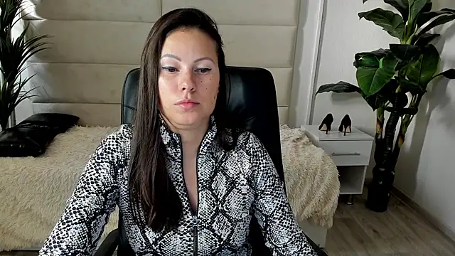 Snapshot of Dana__dom chatting on September 26, 1:31 am Dana  dom online show from September 26, 1:31 am