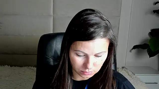 Snapshot of Dana__dom chatting on October 14, 1:17 am Dana  dom online show from October 14, 1:17 am
