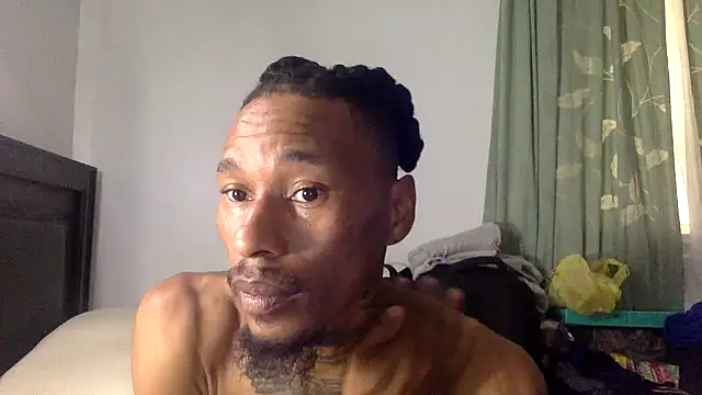 KingDerRico online show from November 29, 3:15 pm