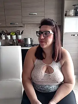 carolyne2023 online show from December 1, 9:14 am