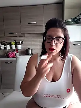 carolyne2023 online show from January 18, 9:02 am