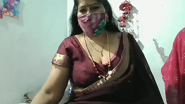 Snapshot of Rani_Darling_99 chatting on October 6, 2:36 pm Rani Darling 99 online show from October 6, 2:36 pm