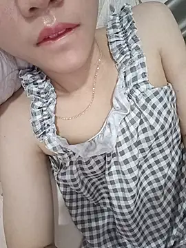 Snapshot of 2_sex chatting on June 9, 7:25 pm 2 sex online show from June 9, 7:25 pm