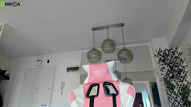 IreneVON online show from April 7, 4:13 am