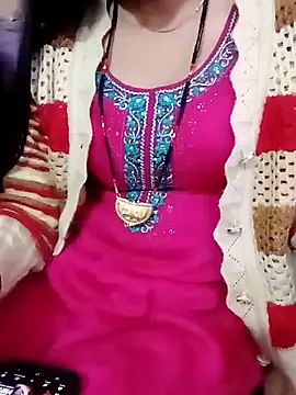 Snapshot of Slim_bhabhi chatting on January 8, 7:55 am Slim bhabhi online show from January 8, 7:55 am