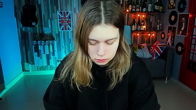 FioraMarmoris online show from January 19, 5:26 am