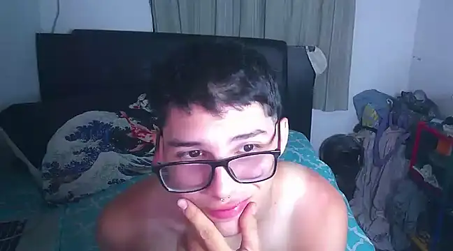 Snapshot of johan_buggy chatting on March 10, 11:49 pm johan buggy online show from March 10, 11:49 pm