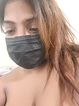 Snapshot of SEXY_MAYA__ chatting on February 7, 4:35 pm SEXY MAYA   online show from February 7, 4:35 pm