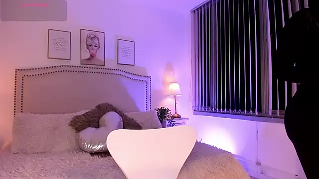 Bella ev online show from June 3, 4:04 am