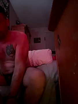 Snapshot of thatdude9_9_9 chatting on October 6, 10:02 am thatdude9 9 9 online show from October 6, 10:02 am