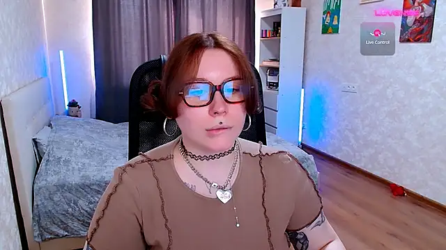 Snapshot of Blueberry-baby chatting on July 19, 12:42 pm Blueberry-baby online show from July 19, 12:42 pm