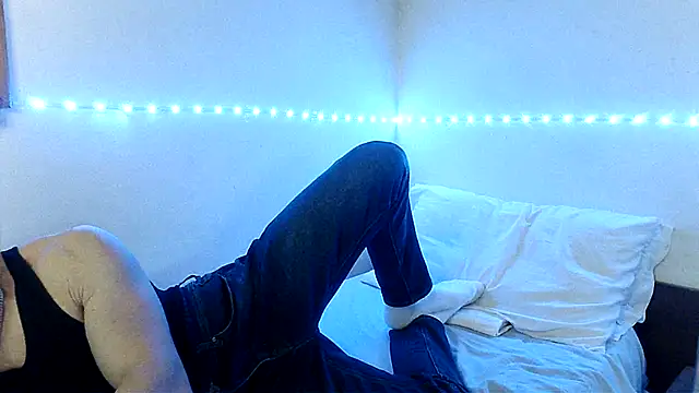 Alexx Fit023 online show from December 29, 10:57 pm