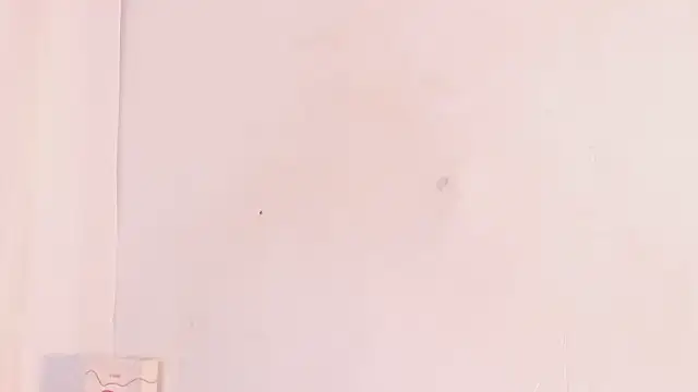 MiaKirshner online show from April 6, 3:13 pm