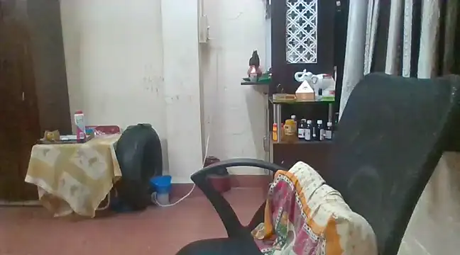 Snapshot of indianbull3684 chatting on February 4, 5:23 pm indianbull3684 online show from February 4, 5:23 pm