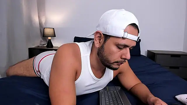 Nate Ocean online show from February 24, 1:14 am