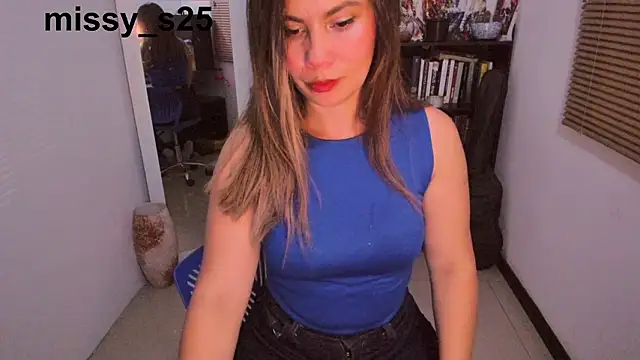 gigi stephans online show from March 11, 1:55 am