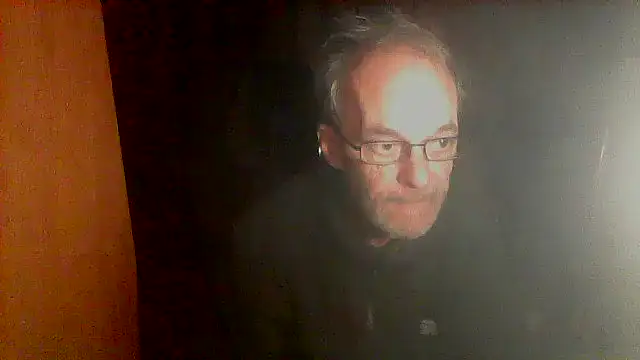 nice6incs online show from April 12, 10:26 pm