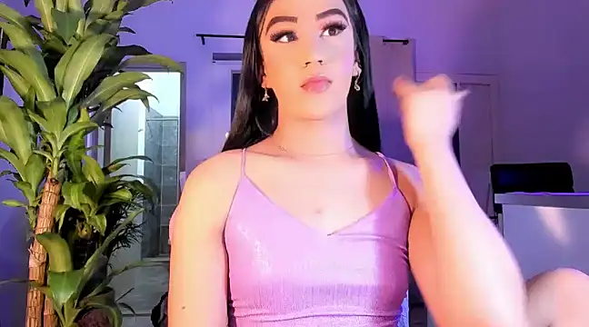 Snapshot of ShantalGirs chatting on February 16, 7:15 am ShantalGirs online show from February 16, 7:15 am