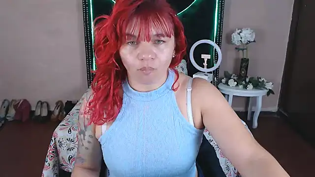 Snapshot of VioletaaaSlave chatting on April 28, 12:54 pm VioletaaaSlave online show from April 28, 12:54 pm