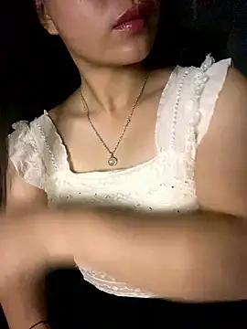 T tina92 online show from January 10, 11:45 am