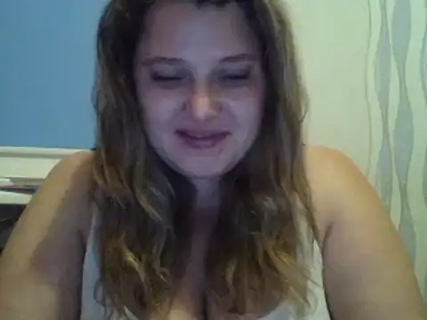 Snapshot of ParisMimi chatting on November 4, 11:15 pm ParisMimi online show from November 4, 11:15 pm