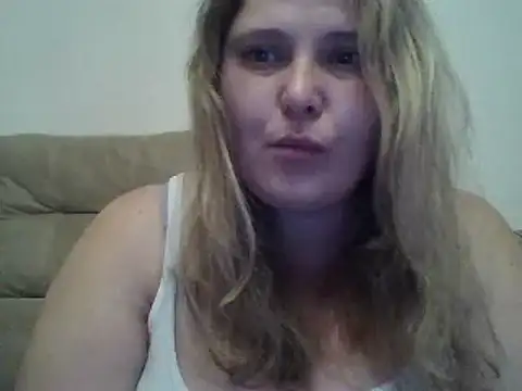 Snapshot of ParisMimi chatting on November 11, 9:09 am ParisMimi online show from November 11, 9:09 am