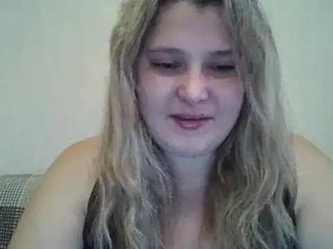 Snapshot of ParisMimi chatting on November 26, 7:53 am ParisMimi online show from November 26, 7:53 am