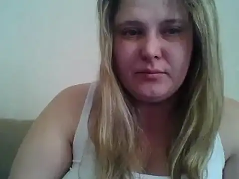 Snapshot of ParisMimi chatting on February 10, 7:34 am ParisMimi online show from February 10, 7:34 am