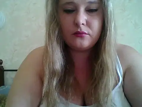ParisMimi online show from April 5, 7:05 am