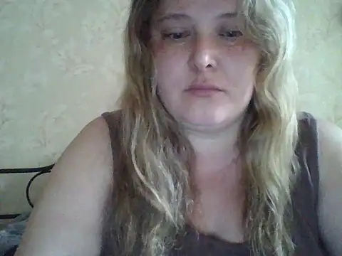 ParisMimi online show from May 20, 7:36 am