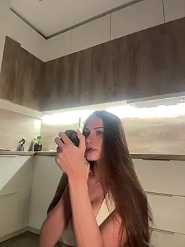 WildOrchid online show from March 3, 4:46 pm