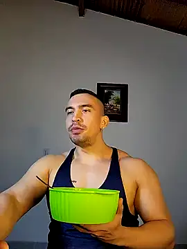 Snapshot of jhay-crux chatting on January 5, 12:10 pm jhay-crux online show from January 5, 12:10 pm