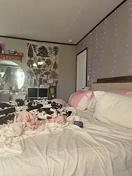 Sweetdee222x online show from February 27, 11:38 pm