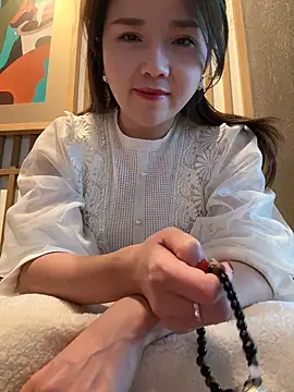 Snapshot of Efangfang chatting on January 12, 10:23 am Efangfang online show from January 12, 10:23 am