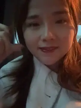 Snapshot of Efangfang chatting on February 3, 9:52 am Efangfang online show from February 3, 9:52 am