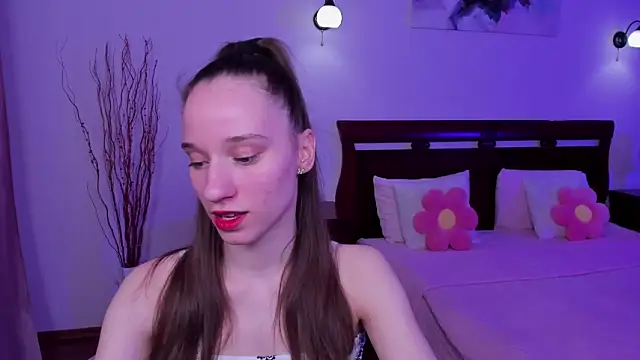 Snapshot of StaceySunny chatting on March 4, 5:08 pm StaceySunny online show from March 4, 5:08 pm