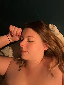 Nina blain online show from November 2, 9:00 am