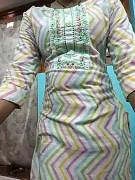 Snapshot of Angel-life chatting on February 16, 7:04 am Angel-life online show from February 16, 7:04 am