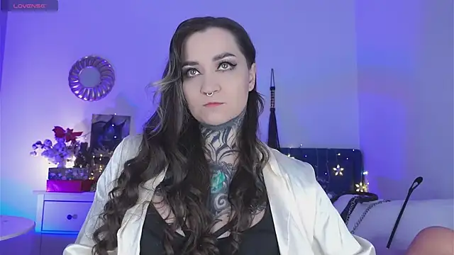 Snapshot of SindelDark chatting on December 14, 1:59 pm SindelDark online show from December 14, 1:59 pm