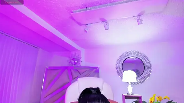 madisson davon online show from December 20, 1:54 pm