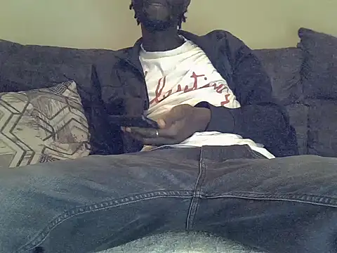 Delicious-D online show from February 23, 7:49 pm