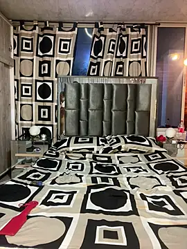 Snapshot of Lya-Kasandra chatting on March 9, 2:07 am Lya-Kasandra online show from March 9, 2:07 am