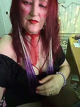 Snapshot of SabrinaXlovess chatting on April 23, 4:09 pm SabrinaXlovess online show from April 23, 4:09 pm
