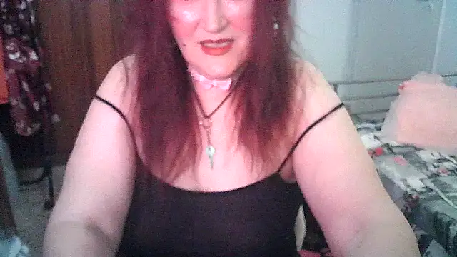 Snapshot of SabrinaXlovess chatting on May 13, 4:26 pm SabrinaXlovess online show from May 13, 4:26 pm