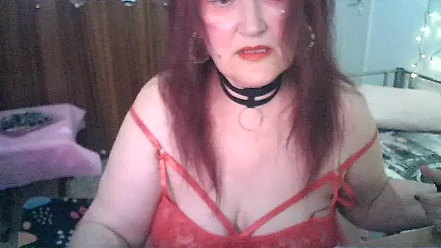Snapshot of SabrinaXlovess chatting on May 31, 3:08 pm SabrinaXlovess online show from May 31, 3:08 pm