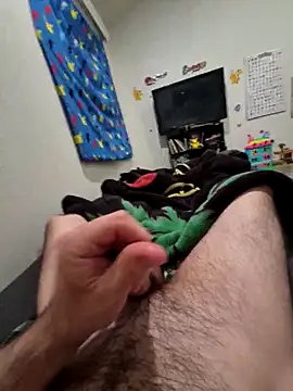hungandnerdy420 online show from May 24, 7:13 am