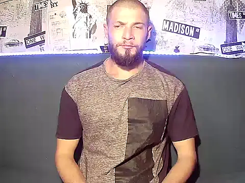 jimmyy  online show from October 17, 11:35 am