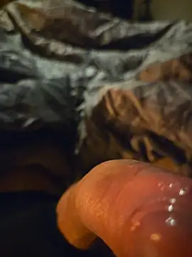 ruffuuss online show from April 7, 5:30 am